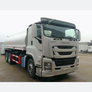 ISUZU GIGA de alto rendimiento, camión de agua de 5000 galones, camión cisterna con rociador de agua de 20m3 a la venta en Djibouti - Product Image 1