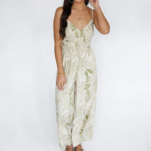 Jumpsuits de playa con estampado de diseño al por mayor, con cuello en V, plisados, de pierna ancha, personalizados, de rayón, estilo hawaiano - Product Image 2