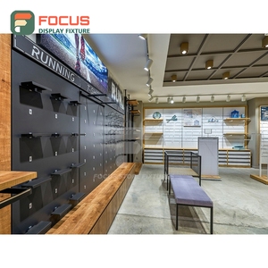 Vitrine en acier inoxydable brossé sur mesure pour magasin de détail, solution tout-en-un pour franchise de magasin de vêtements - Product Image 1