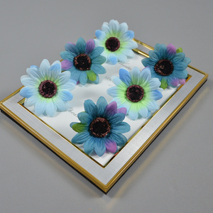2.7 pollici artificiale piccolo <span class=keywords><strong>girasole</strong></span> migliore vendita <span class=keywords><strong>prezzo</strong></span> all'ingrosso fiore artificiale di seta testa singola per la decorazione del partito - Product Image 5