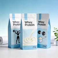 Protéine de lactosérum en sachet de 250g, 500g, 1kg, directement du fabricant, avec silhouette d'bras musclés et tableau nutritionnel