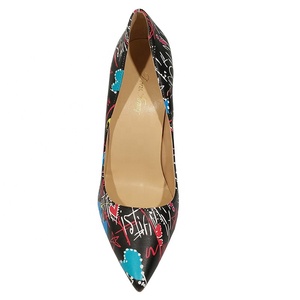 Scarpe pump da donna colorate con Graffiti neri <span class=keywords><strong>tacchi</strong></span> alti Sexy <span class=keywords><strong>tacchi</strong></span> alti da 12cm per lo stile di moda per feste - Product Image 5