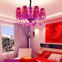 Lustre en cristal luxueux européen, lampe à bougie jaune, lumière chaude, salon et chambre à coucher, restaurant, hôtel, villa