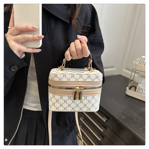 Túi xách dạng hộp độc đáo 2025, túi đeo chéo cấu trúc độc đáo, túi xách tay sang trọng, túi đeo vai nổi bật - Product Image 3