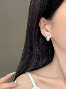 Pendientes de Diamantes de Laboratorio en Oro de 18K Xinfly, 0.96ct, Elegantes para Uso Diario y Formal, Joyería de Oro Real en Oferta - Product Image 5