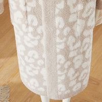 Robe douce verte magique 100% polyester microfibre fil colorant pierre cou pierre léopard blanc pour les femmes