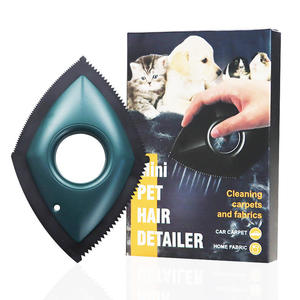 Brosse anti-poils pour chats et chiens - Outil de nettoyage miniature en plastique écologique pour tapis de voiture, canapé et meubles - Product Image 4