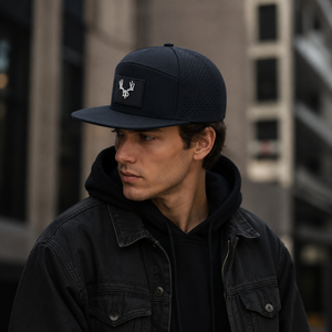 Casquette de golf à cinq panneaux avec patch en silicone, logo personnalisé, haute qualité, faible MOQ, casquette snapback respirante et durable pour homme, idéale pour l'extérieur - Product Image 6