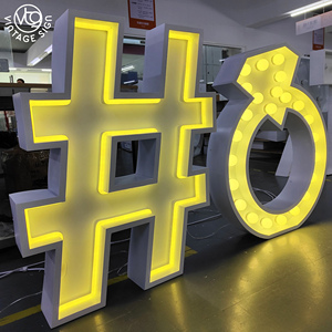 Letrero LED RGB Grande con Cambio de Color, Independiente, con Hashtag y Símbolo de Género - Product Image 4