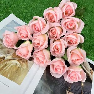 Rose Artificiali in Velluto di Alta Qualità, Vendita all'Ingrosso, <span class=keywords><strong>Fiori</strong></span> Decorativi Realistici Rossi e Bianchi Personalizzabili - Product Image 2