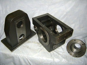 OEM/ODM Boîte de vitesses 5 kg Faible MOQ Haute qualité Acier allié Vinacasting Montage à bride Fournisseur pour ateliers de réparation de machines - Product Image 2