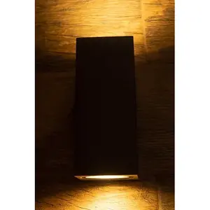 Modern 10W IP68 Black Aluminum LED Wall Lamp with Warm Light, Rectangular Design, AC 220V, Wall-Mounted <b>Indoor</b> <b>Lighting</b>, 3-Year - Product Image 4