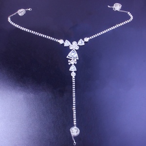 Culotte string sexy pour femme 2022 avec pampilles, strass et bijoux fantaisie en diamant, chaîne de corps, vente en gros - Product Image 3