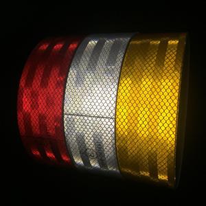 Cinta reflectante retro de grado de Ingeniería Reflector DE SEGURIDAD impermeable rojo para exteriores para automóviles, bicicletas, caravanas, autocaravanas, rayas de barcos - Product Image 4