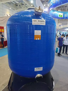 Tanque de <span class=keywords><strong>Agua</strong></span> a Presión de FRP Pequeño, Tanque <span class=keywords><strong>Acumulador</strong></span> de Fibra de Vidrio Resistente a la Corrosión para Calderas y Sistemas de Suministro de <span class=keywords><strong>Agua</strong></span> Doméstica - Product Image 1