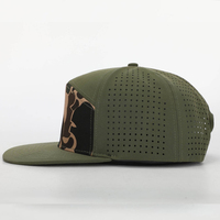 Logo personnalisé en gros 7 panneau imperméable chapeau Snap Back perforé plat camouflage profonde couronne Baseball Snapback casquettes chapeau Laser Cut chapeaux
