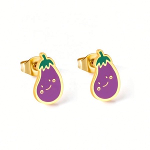 Boucles d'oreilles clous personnalisées pour enfants, en émail coloré, motif aubergine, en acier inoxydable plaqué or 18 carats, mignonnes boucles d'oreilles clous en forme de fruit pour enfants - Product Image 1