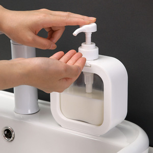 Distributeur de savon en plastique Autonomy 300 ml avec pompe pour salle de bain - Product Image 4