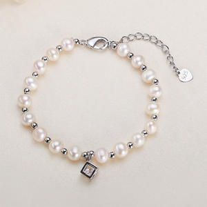 Bracelet pour femme fait main au lac Zhuji Shanxia, perle d'eau douce simple, charme de mode, style papillon, véritable perle, vente en gros - Product Image 3