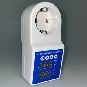 Protecteur de tension à double affichage Ke-2166D 10A 15A 16A 20A, prise européenne, stabilisateur monophasé AC - Product Image 5