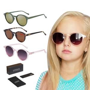 Gafas de sol polarizadas de estilo lujoso para niños, decoración de remaches Fullrim, <span class=keywords><strong>lentes</strong></span> TAC dorados/rojos/amarillos/grises, montura de gafas UV400 - Product Image 1