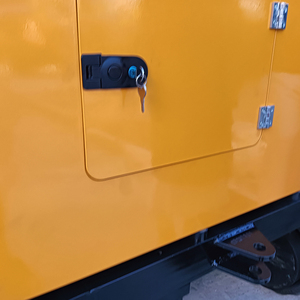 Mini pelle hydraulique à marteau perforateur avec tarière pour l'installation de panneaux solaires Hengxing HXR3 - Offre Spéciale - Product Image 4