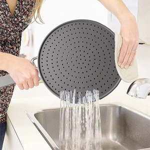 Écran anti-éclaboussures de cuisine en silicone avec poignée, résistant à la chaleur, protection contre les éclaboussures d'huile, couvercle de drainage, couvercle de poêle à frire - Product Image 2