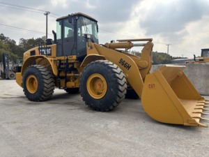 Chargeuse sur pneus Caterpillar 966H d'occasion bien entretenue, puissante machine à moteur C7, idéale pour la construction, l'exploitation minière et les opérations industrielles - Product Image 3