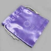 Haute qualité impression personnalisée Logo réutilisable voyage Portable couleur bonbon tissu de soie bijoux poussière Satin cordon pochette sac