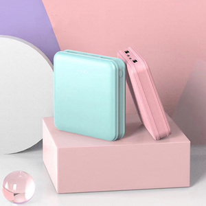 Ultra Mini Power Bank Portable avec 10W de sortie Logo personnalisé Interface Micro USB pour un partage facile - Product Image 4