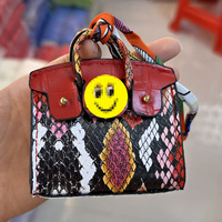 Nouvelle mini pochette multifonctionnelle en PVC effet peau de serpent, porte-monnaie, pendentif, porte-clés, étui pour écouteurs Bluetooth, super légère