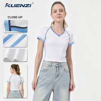 T-shirts Kuenzi ajustés 260GSM à rayures contrastées, col en V, style Hot Girl, 92,2% coton, 7,8% élasthanne, streetwear moulant