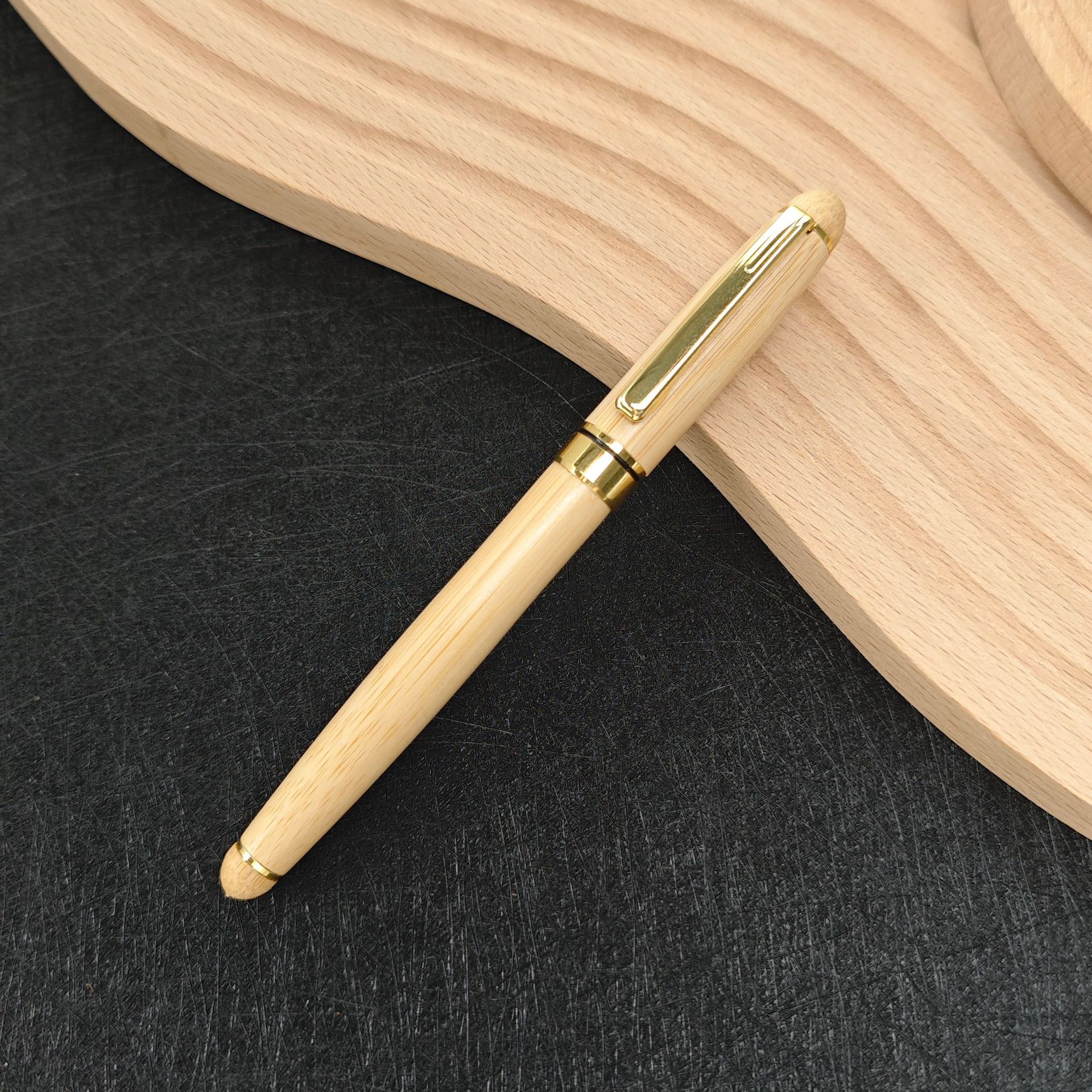 Bolígrafo de bambú y madera - Punta de 0.5mm