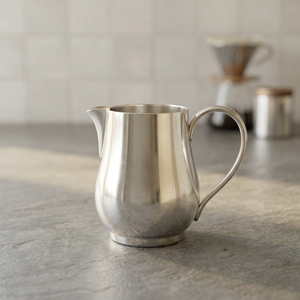 Pichet en laiton plaqué argent - Product Image 2