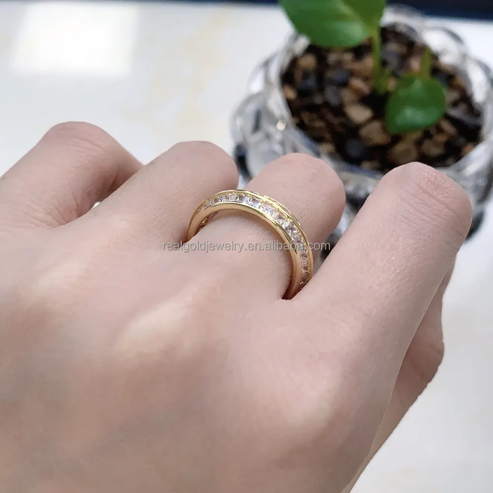Gold Color Plated Brass Ring With Clear Zircon Unique Design Trendy Style Nice Brass Jewelry Gift For Woman Wholesale