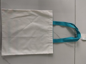 กระเป๋าผ้าฝ้ายพร้อมใช้งาน กระเป๋าช้อปปิ้งผ้าฝ้ายสไตล์เวียดนาม สะพายไหล่ เป็นมิตรกับสิ่งแวดล้อม ใช้ซ้ำได้ ทนทาน ปรับแต่งได้ - Product Image 3