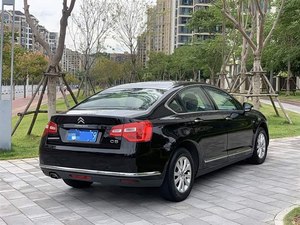 Citroën <span class=keywords><strong>C5</strong></span> d'occasion 2016 1.6T Design Français Original 123kW Puissance Transmission Automatique Idéal pour les Trajets Urbains et les Voyages en Famille Économique - Product Image 6