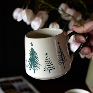 Nuova <span class=keywords><strong>Tazza</strong></span> da Caffè <span class=keywords><strong>in</strong></span> Ceramica Creativa a Forma di Albero di Natale, <span class=keywords><strong>Tazza</strong></span> Personalizzata per <span class=keywords><strong>Colazione</strong></span>, Latte e Acqua - Product Image 1