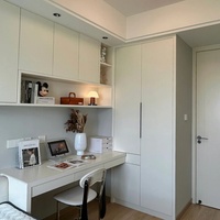 Ensemble de meubles de chambre à coucher personnalisables Senger, armoires sans poignées en mélamine, armoire avec coiffeuse, quincaillerie incluse