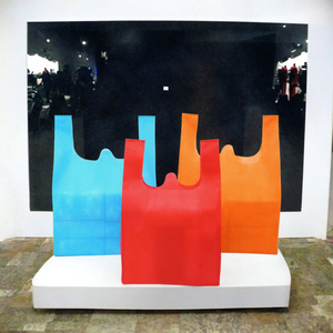 Sac fourre-tout personnalisé en non-tissé coloré et écologique avec logo, idéal pour les événements et la vente au détail - Product Image 3