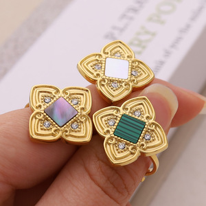Miradia Cung Điện Phong Cách Của Phụ Nữ Đồ Trang Sức 18K Vàng-Mạ Thép Không Gỉ Dát Với Màu Xanh Lá Cây <span class=keywords><strong>Shell</strong></span> Có Thể Điều Chỉnh Không Phai Mở Vòng - Product Image 3
