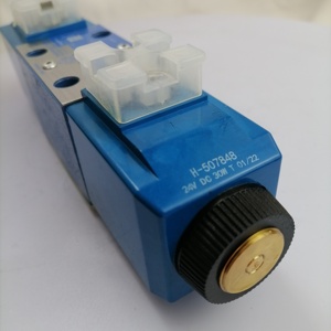 Válvulas Solenoides DG4V, DG4V-3-6C-M-U-H7-60, Solenoide DG4V - Product Image 3