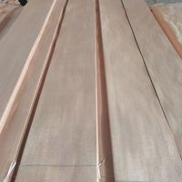 Placage de bois naturel d'okoumé du Gabon pour des placages de décoration d'intérieur d'hôtel