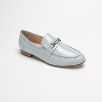 Mocassins classiques en cuir verni pour femmes avec semelle intérieure rembourrée Bout rond Design plat doux Porter toute l'année pour l'été