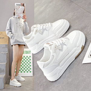 2024 zapatos deportivos de <span class=keywords><strong>plataforma</strong></span> Coreana de moda, zapatillas planas para <span class=keywords><strong>mujer</strong></span>, <span class=keywords><strong>tenis</strong></span> para <span class=keywords><strong>mujer</strong></span>, zapatos vulcanizados informales de primavera - Product Image 1