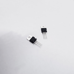 新しい J6920/FJL6920 200V 30A 214W NPN TO-247 アンプ シングル MOSFET トランジスタ - Product Image 4