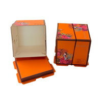 Boîte en papier carrée de petite taille OEM ODM pour boulangerie, boîte d'emballage alimentaire de qualité supérieure pour gâteaux, biscuits, desserts