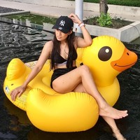 Nouveau design Canard en caoutchouc jaune Waterplay Enfants adultes Flotteurs de piscine gonflables pour enfants