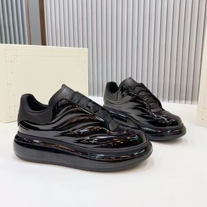 Zapatos Casuales de Plataforma de Moda de Alta Calidad, Zapatos de Cuero de Diseño Personalizado de Lujo, Zapatos Transpirables para Caminar, Zapatos Deportivos con Amortiguación de Aire para Hombre - Product Image 1