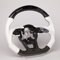 Volant de voiture en cuir blanc perforé en fibre de carbone LED de haute qualité personnalisé pour Audi A4 A5 S3 S4 S5 RS3 RS4 RS5